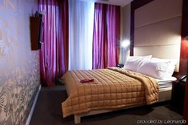The Ridge Hotel New York