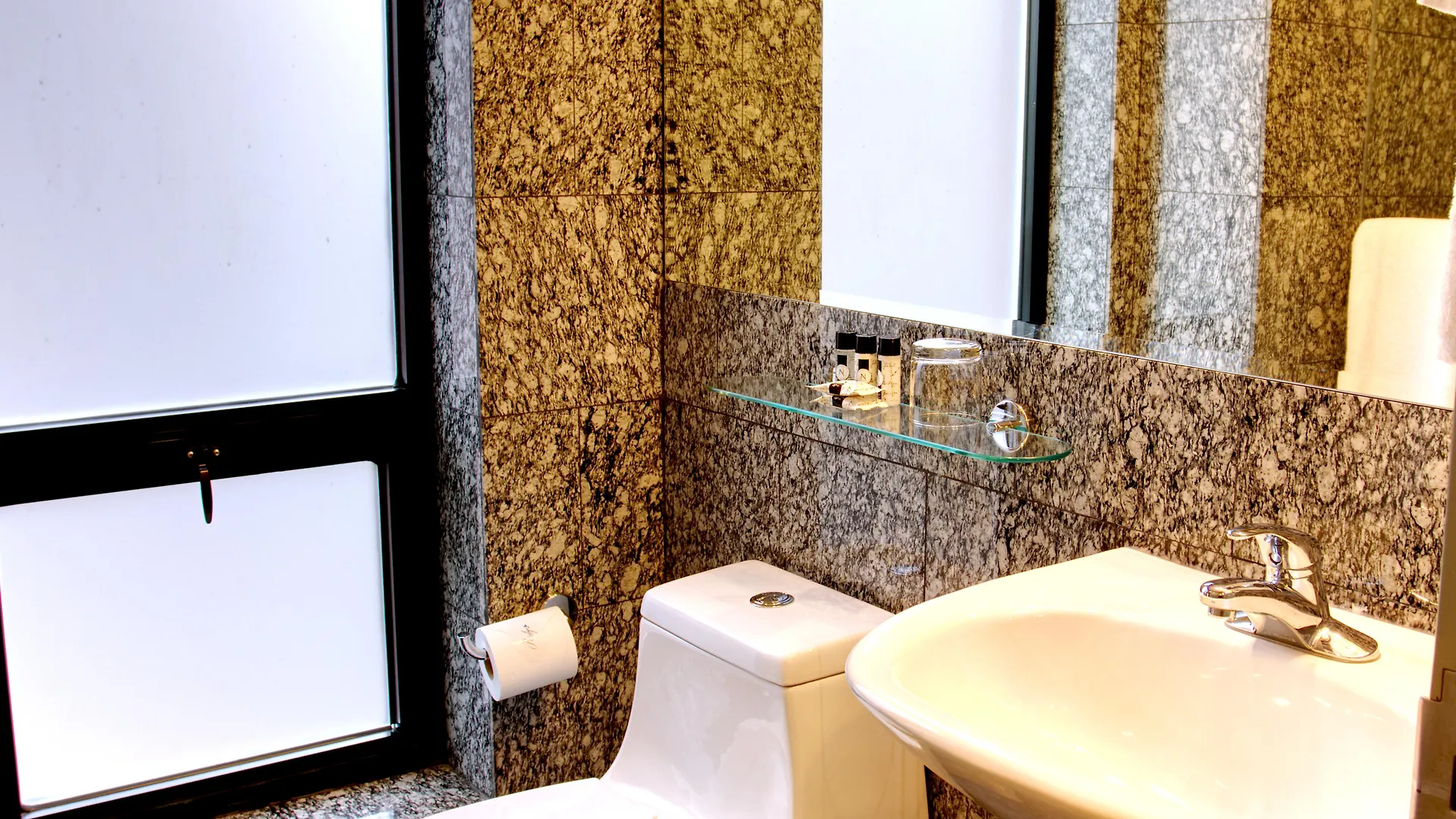 ***  Hotel The Ridge Nowy Jork Stany Zjednoczone Ameryki